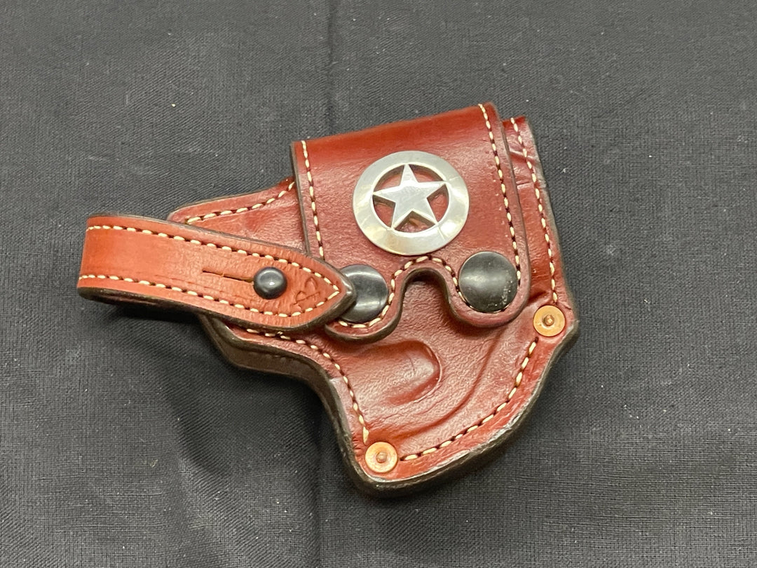 *In Stock* RH Sidewinder Bond Arms 3” Smooth Texas Star Concho in Mahogany w/Natural Stitch