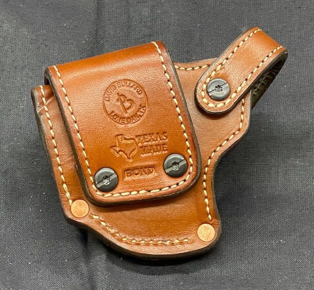 *In Stock* RH Sidewinder Bond Arms 3” 45/.410 Golden Brown w/ Natural Stitching