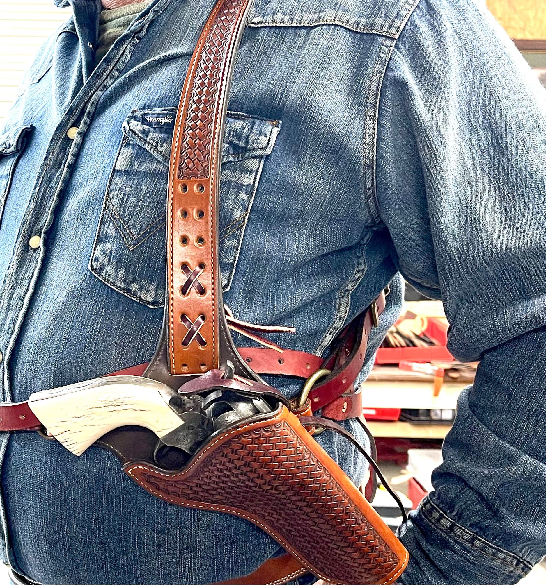 *Made To Order* "Huckleberry" Shoulder Rig – Busted B Leather